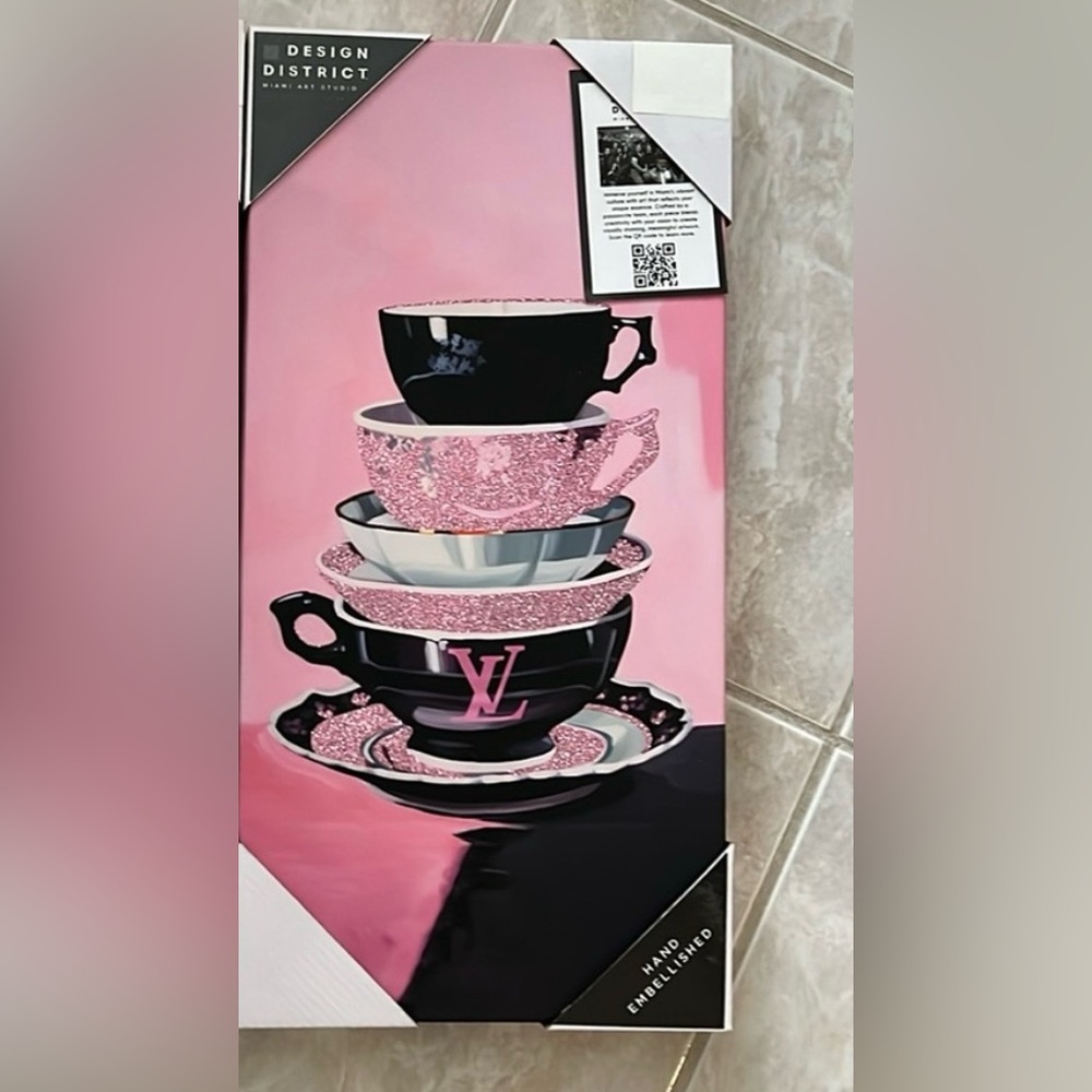 NWT Design District luxury Designer tea/ coffee cup canvas painting wall art